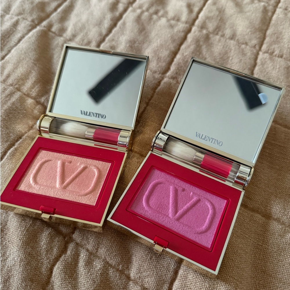Valentino Eye2Cheek Dual blush & eyeshadow
